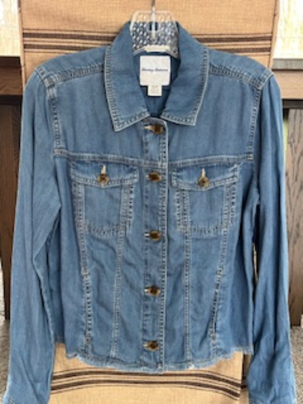 Tommy Bahama Chambray O'Lei linen blend jacket, size S. Vibrant blue-Like new!